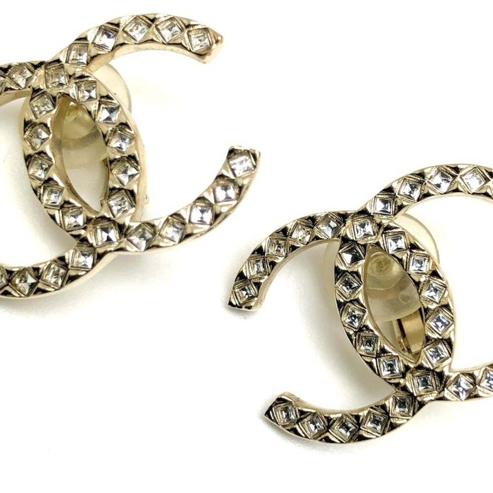 CHANEL Authentic Logo Earrings - Picture 7 of 8